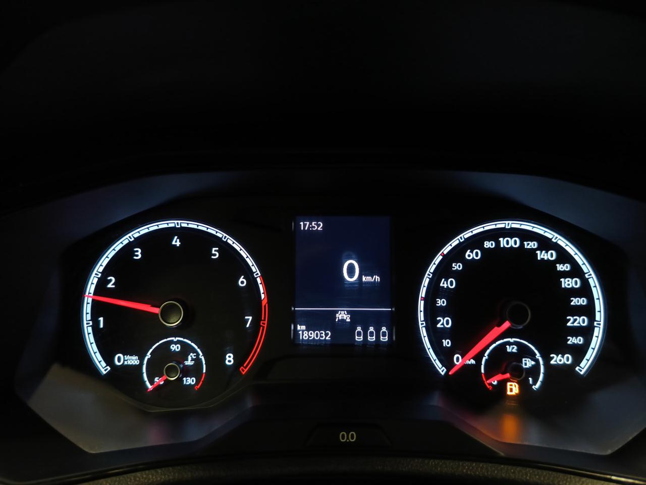 VOLKSWAGEN T-Roc 1.0 TSI Business - 12