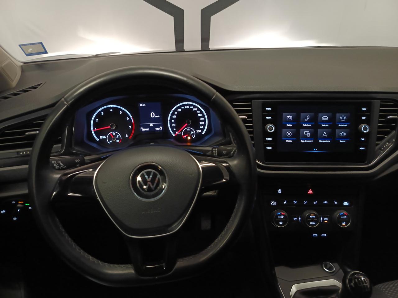 VOLKSWAGEN T-Roc 1.0 TSI Business - 11