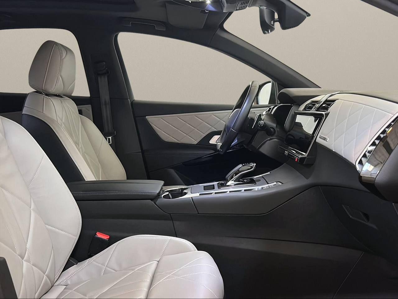 DS AUTOMOBILES DS 7 Crossback E-Tense 4x4 Grand Chic TETTO APRIBILE - 13