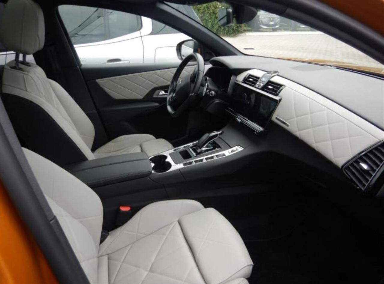 DS AUTOMOBILES DS 7 Crossback E-Tense 4x4 Grand Chic TETTO APRIBILE - 6