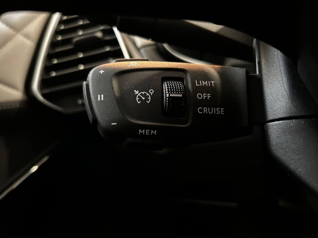 DS AUTOMOBILES DS 7 Crossback E-Tense 4x4 Grand Chic TETTO APRIBILE - 20