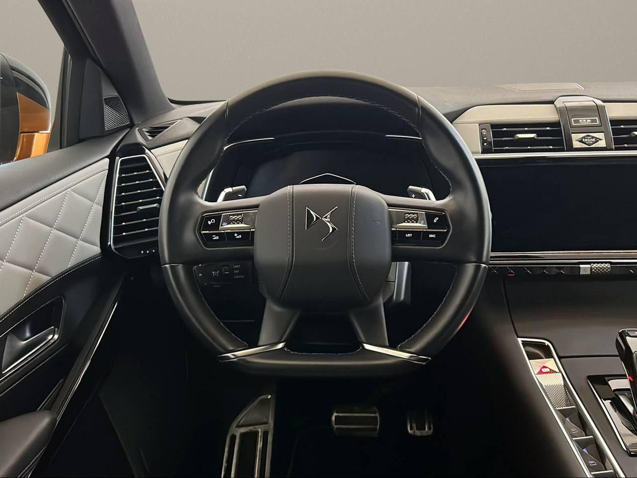 DS AUTOMOBILES DS 7 Crossback E-Tense 4x4 Grand Chic TETTO APRIBILE - 17