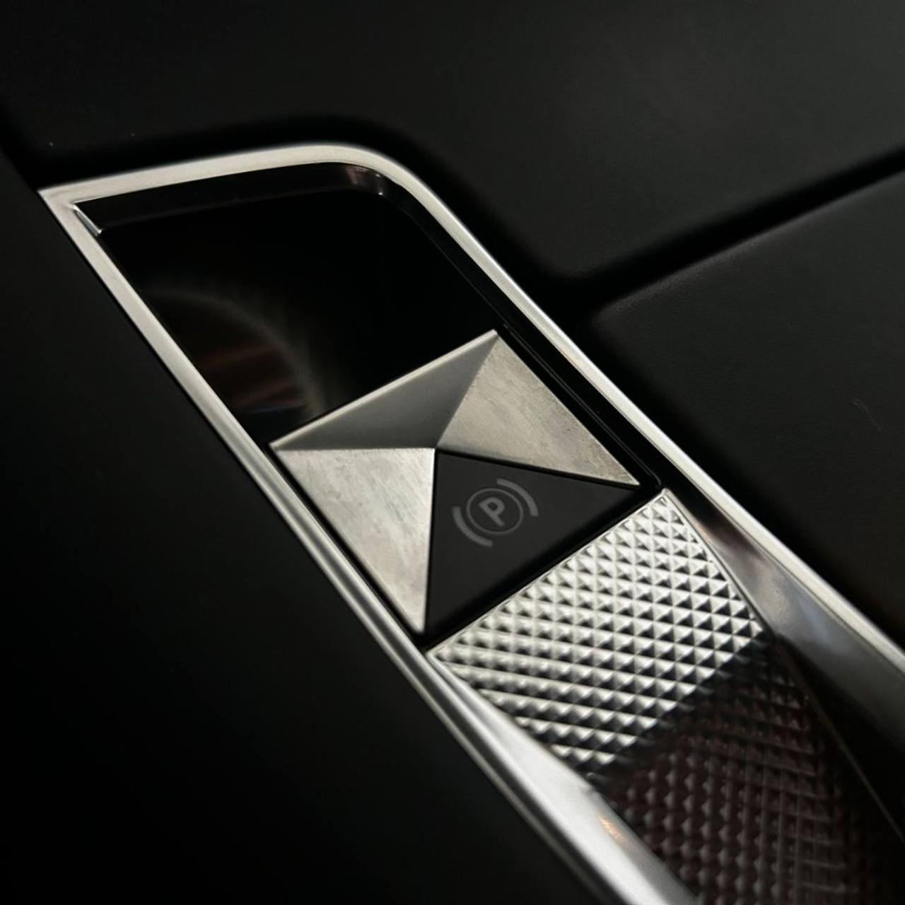 DS AUTOMOBILES DS 7 Crossback E-Tense 4x4 Grand Chic TETTO APRIBILE - 30