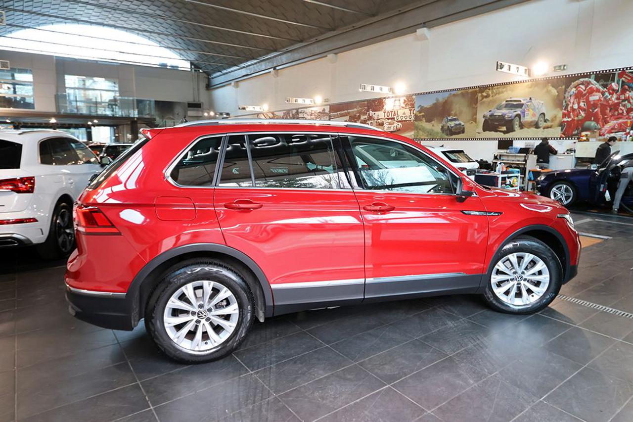 VOLKSWAGEN Tiguan 1.5 TSI 150cv DSG ACT Life - 10