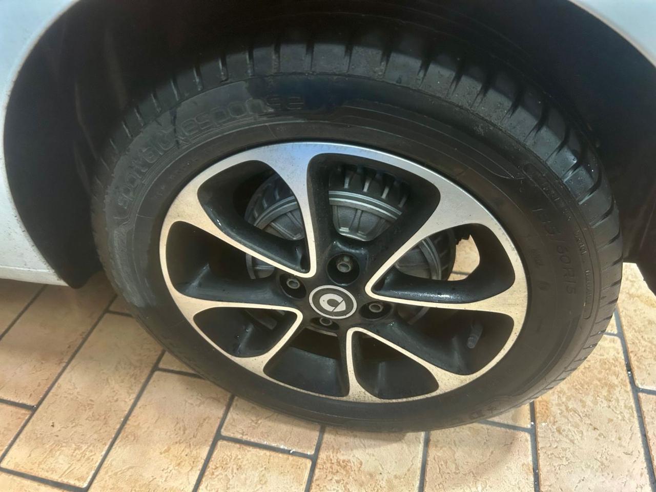 SMART ForFour 70 1.0 twinamic Passion Tetto Pano - 18