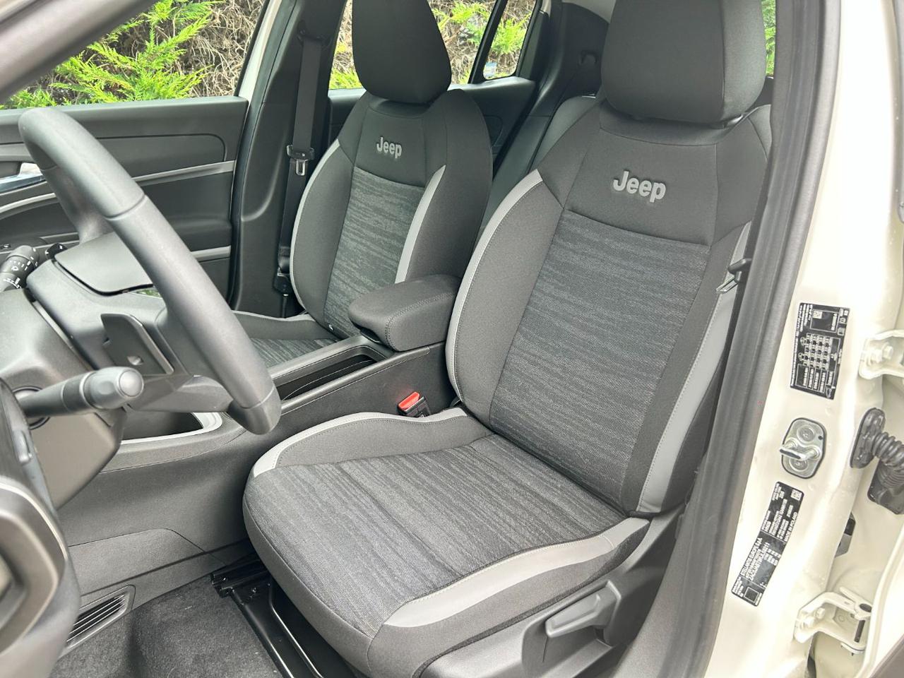 JEEP Avenger 1.2 Turbo 100 CV MHEV Adventure - 8