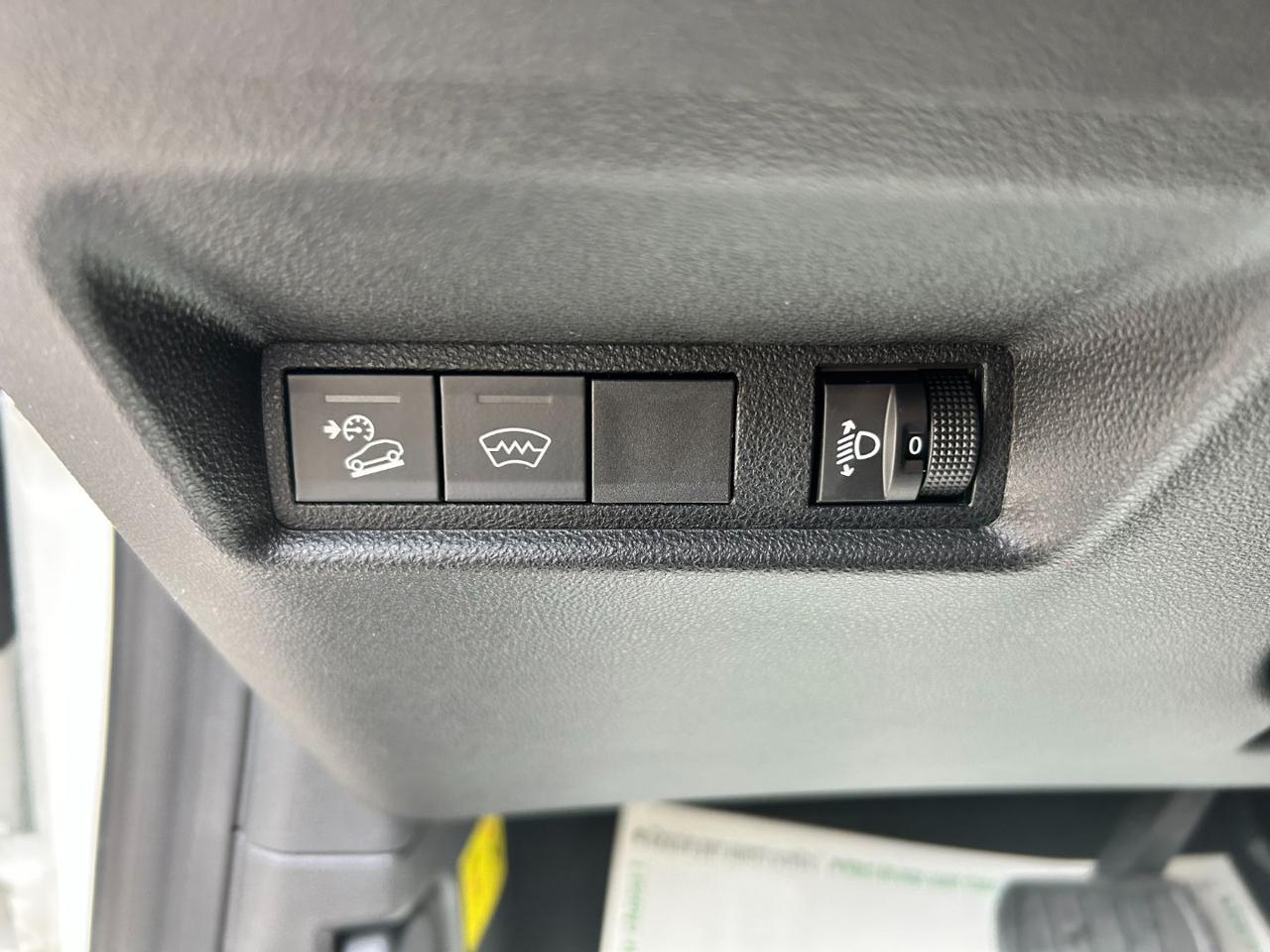 JEEP Avenger 1.2 Turbo 100 CV MHEV Adventure - 12