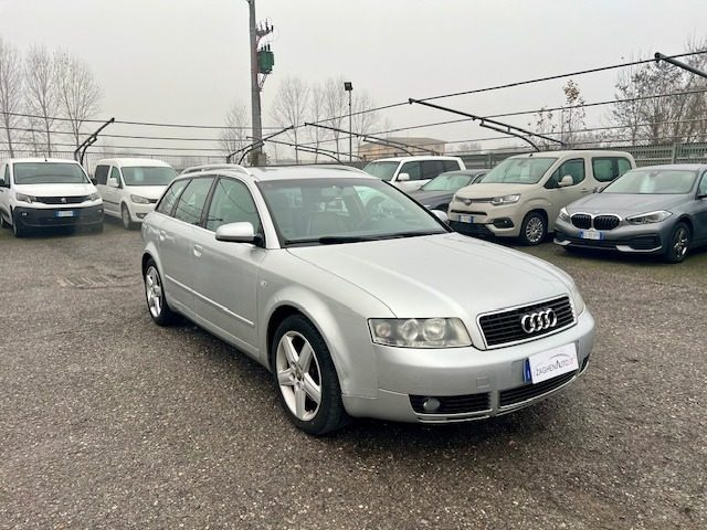 AUDI A4 Grigio metallizzato