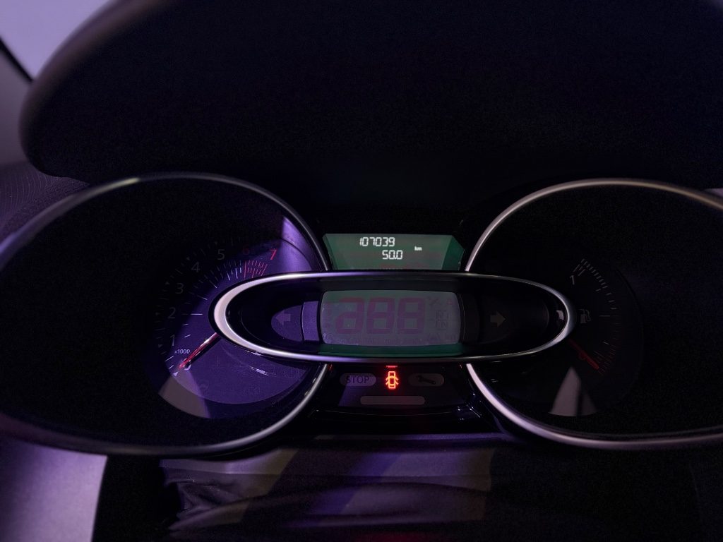 RENAULT Clio TCe 12V 90CV Start&Stop 5 porte Energy Excite - 5