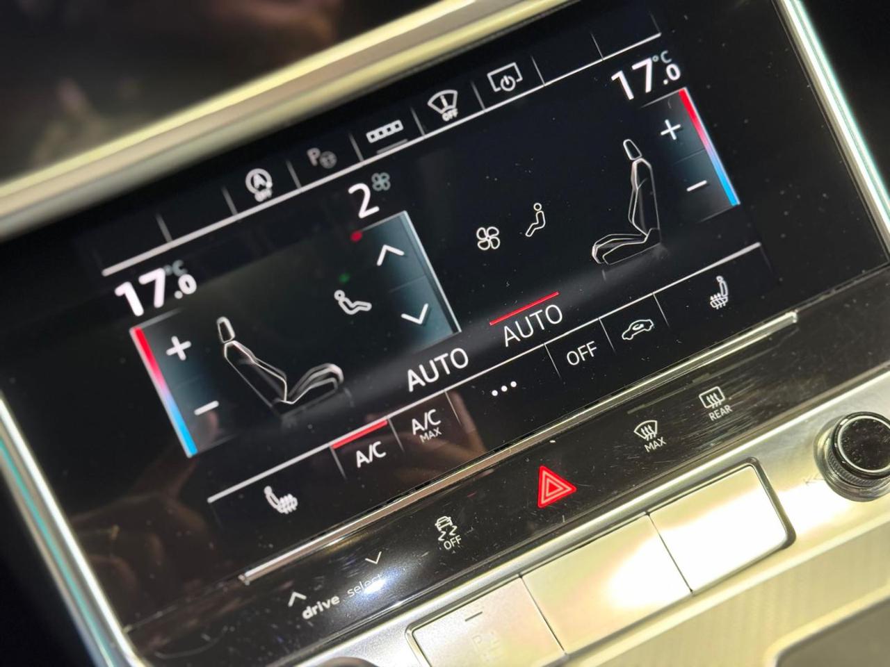 AUDI A6 Avant 50 3.0 TDI quattro tiptronic Business - 17