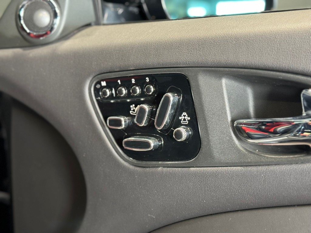 JAGUAR XKR -S 5.0 V8 S/C Coupé - 12