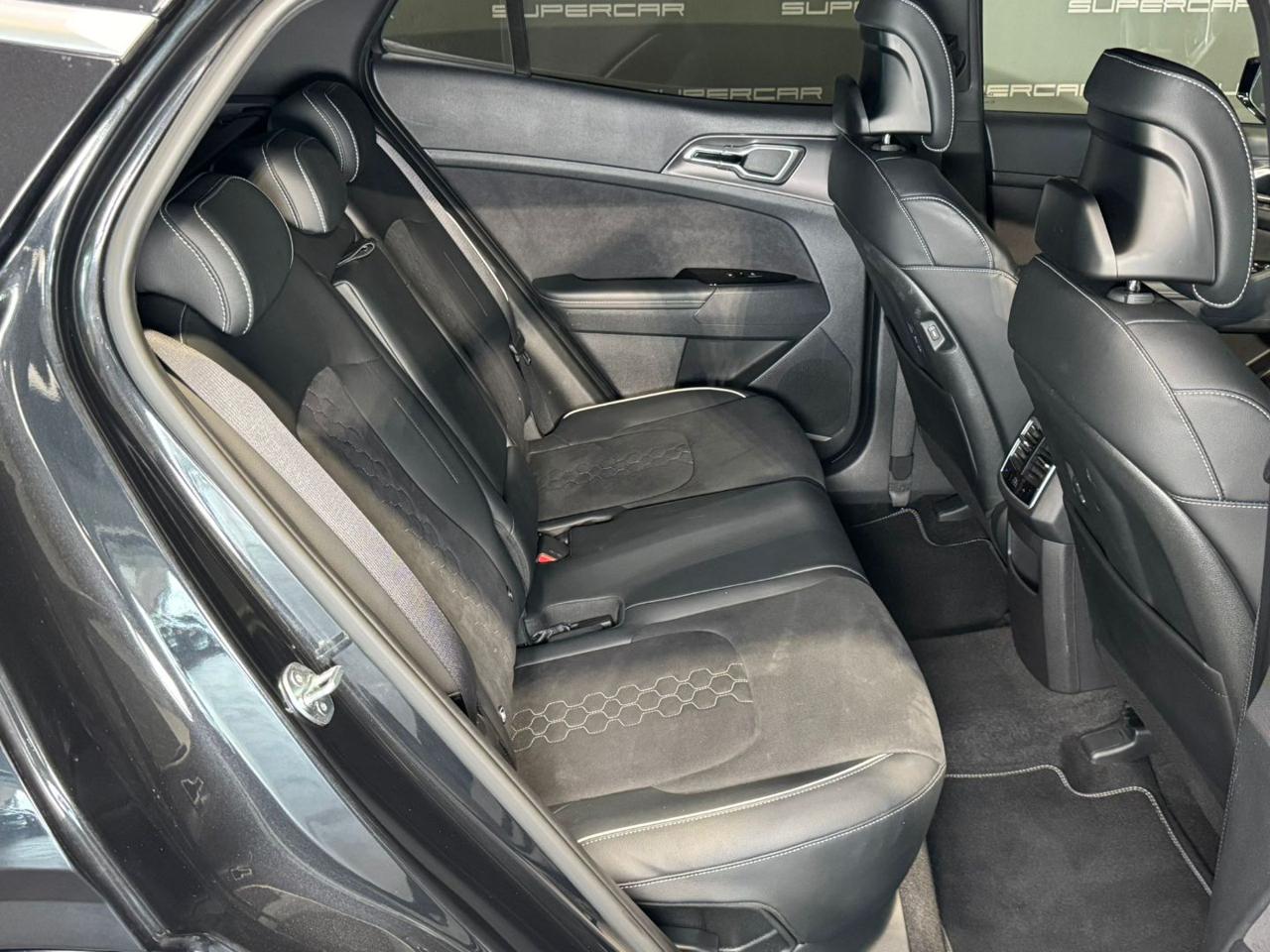 KIA Sportage 1.6 CRDi MHEV DCT GT-line - 13