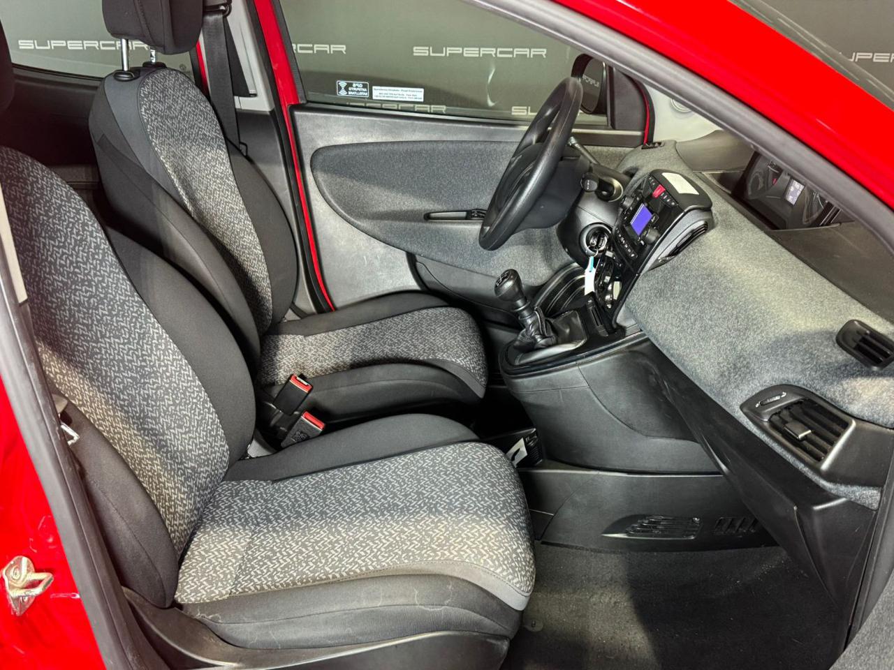 LANCIA Ypsilon 1.0 FireFly 5 porte S&S Hybrid Silver - 11