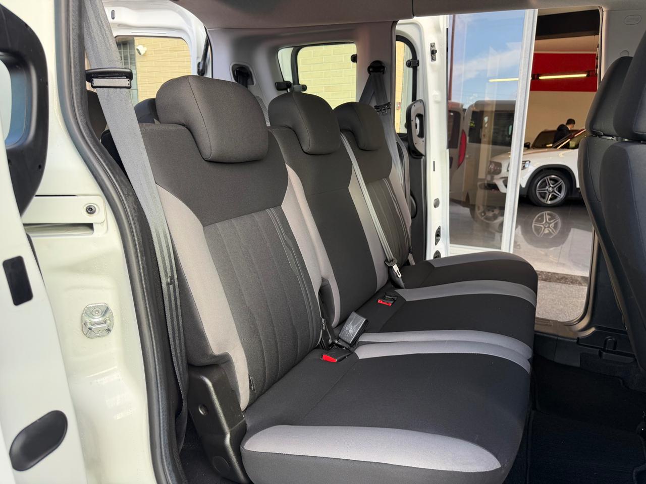 FIAT Doblo Doblò 1.6 MJT 120CV S&S Easy (7 POSTI) - 9