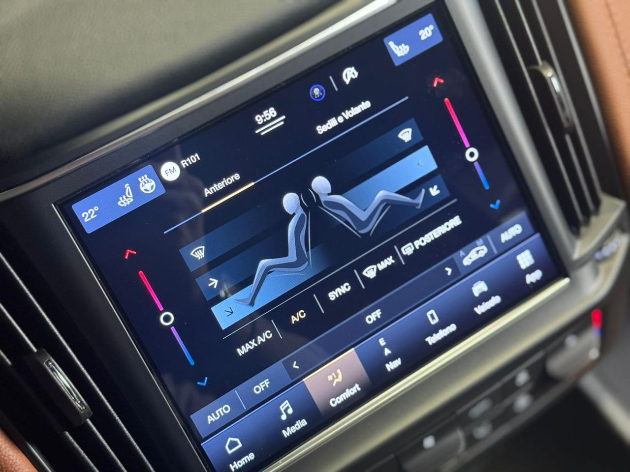 MASERATI Levante MHEV 330 CV AWD GT - 17