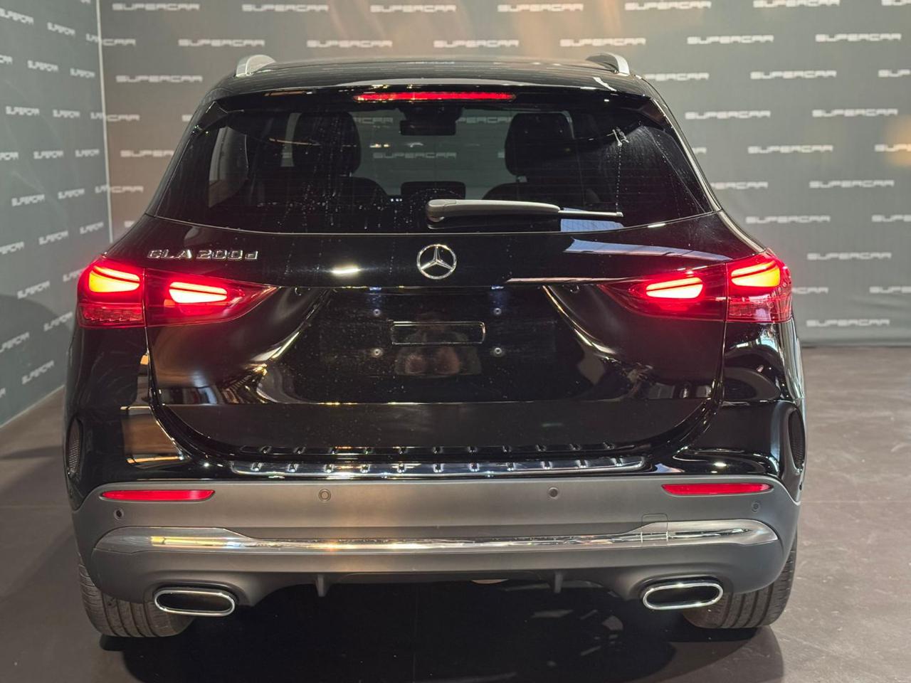 MERCEDES-BENZ GLA 200 d Automatic AMG Line Advanced Plus GANCIO TRAINO - 4