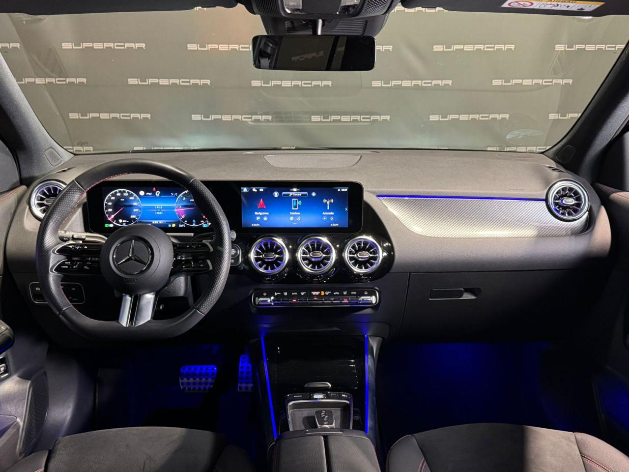 MERCEDES-BENZ GLA 200 d Automatic AMG Line Advanced Plus GANCIO TRAINO - 10