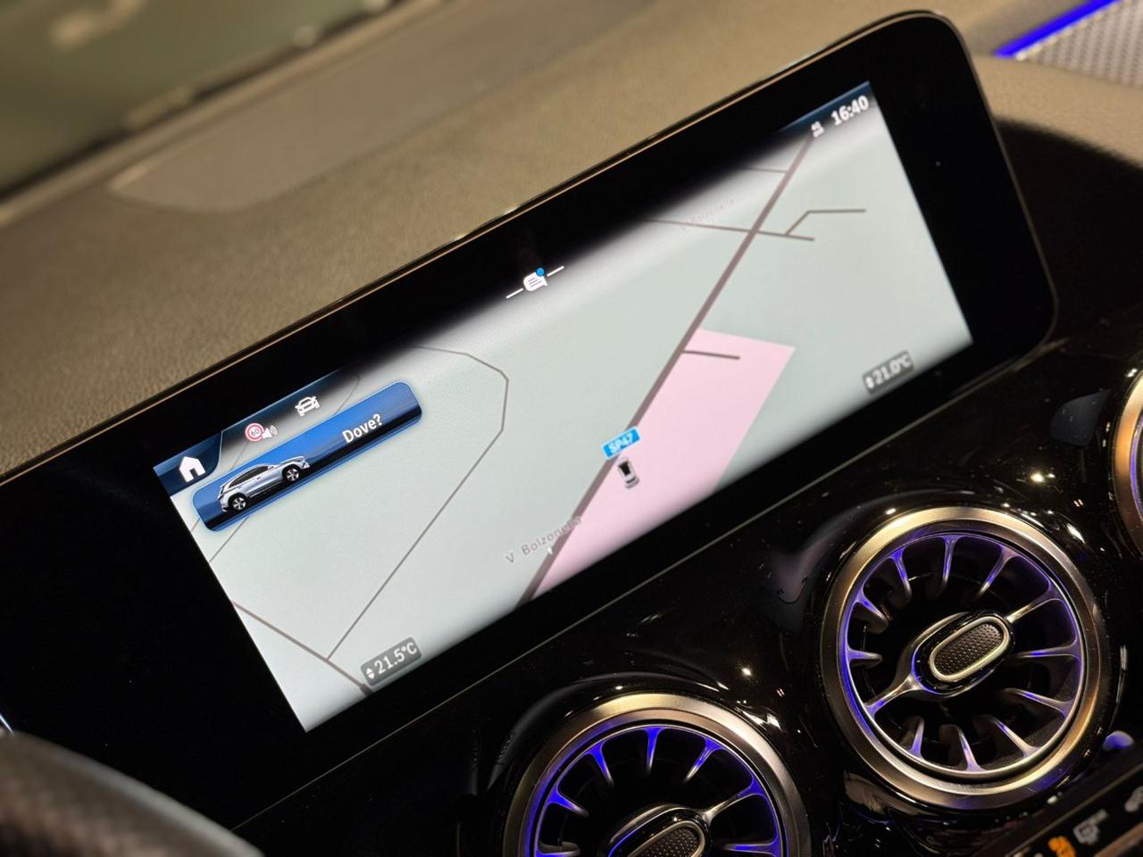 MERCEDES-BENZ GLA 200 d Automatic AMG Line Advanced Plus GANCIO TRAINO - 14