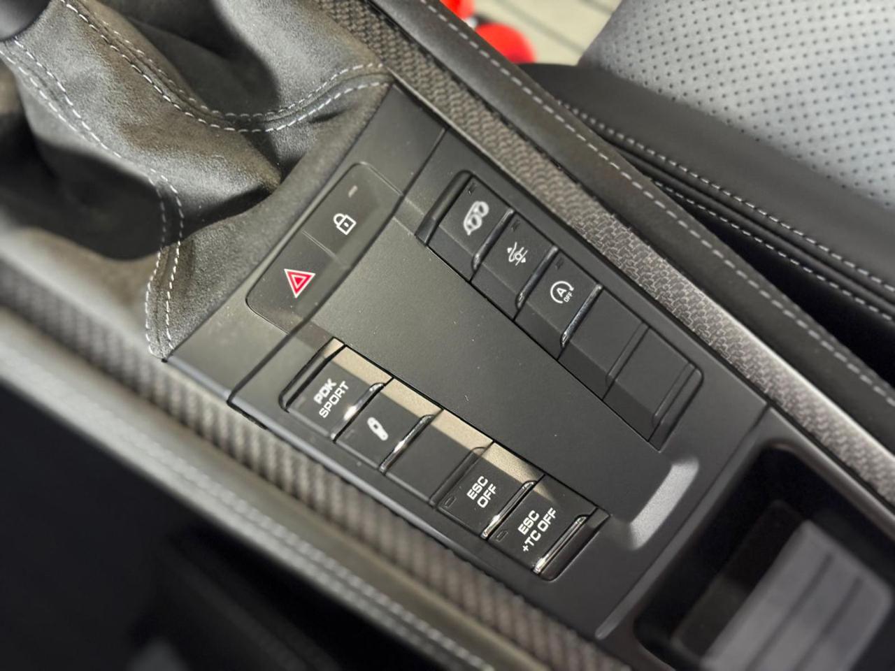 PORSCHE 718 Cayman 4.0 GT4 RS Pacchetto Weissach - 12