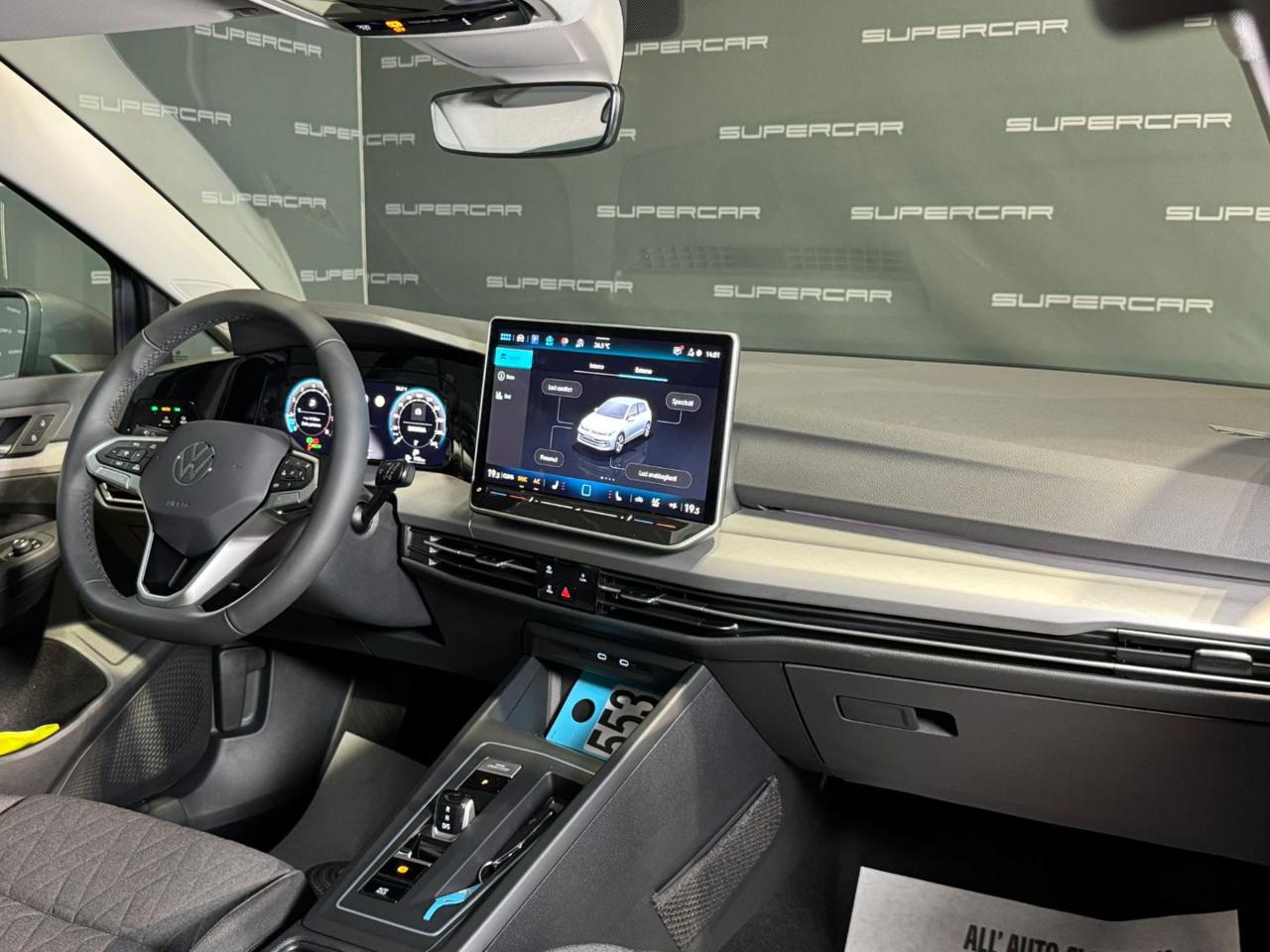 VOLKSWAGEN Golf 1.5 eTSI 115 CV DSG Life - 9