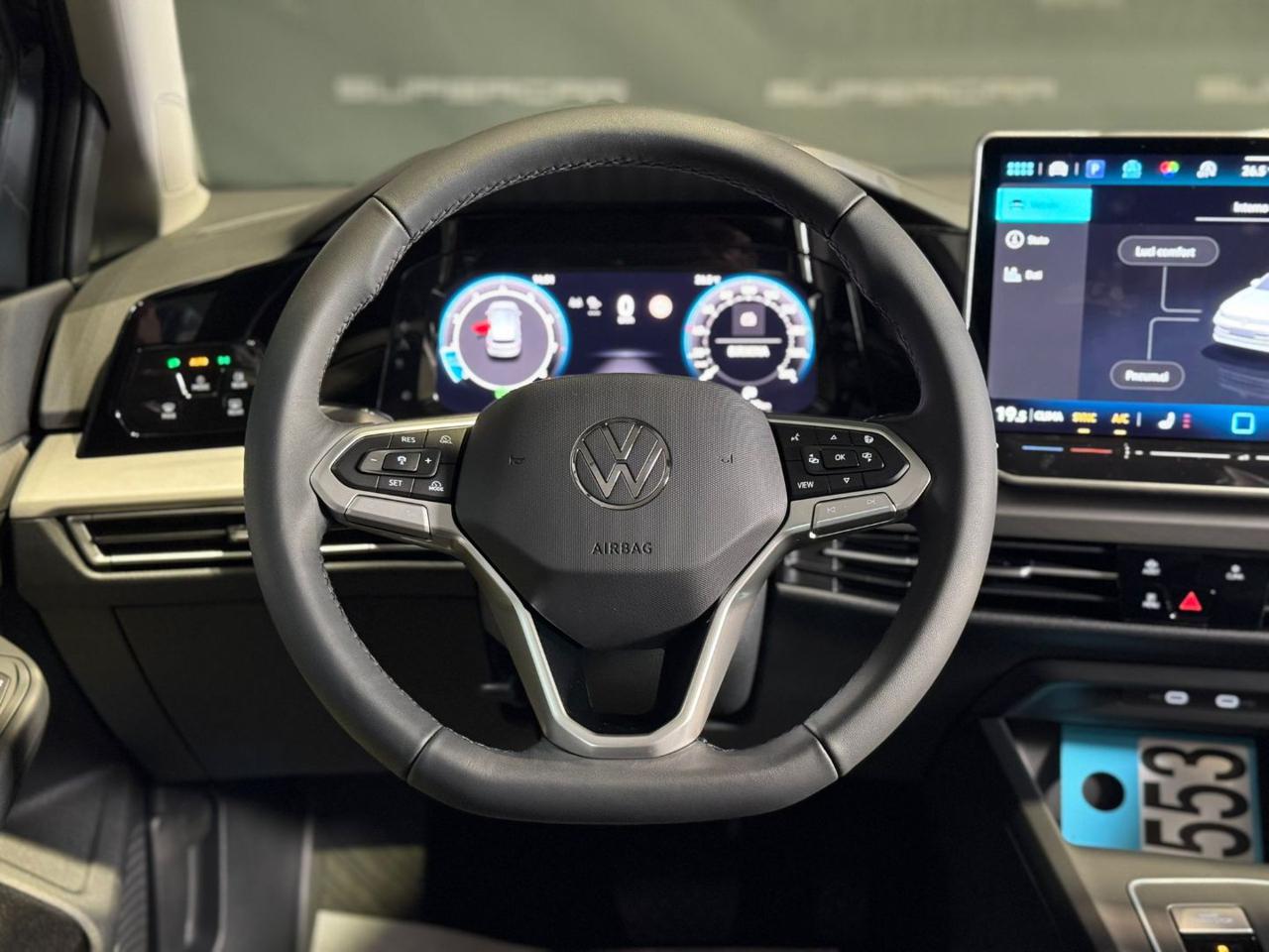 VOLKSWAGEN Golf 1.5 eTSI 115 CV DSG Life - 11