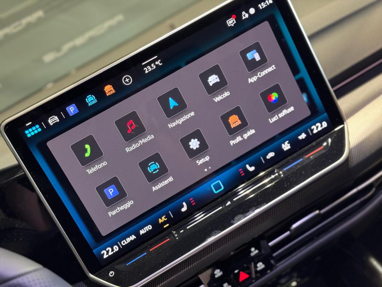 VOLKSWAGEN Golf 2.0 TDI 150 CV DSG SCR R-Line 30 YEARS - 16