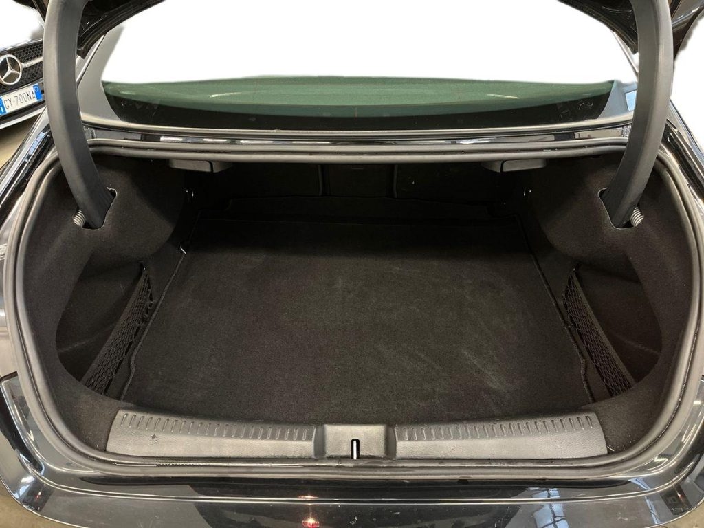 MERCEDES-BENZ CLA 180 d Automatic Premium - 13