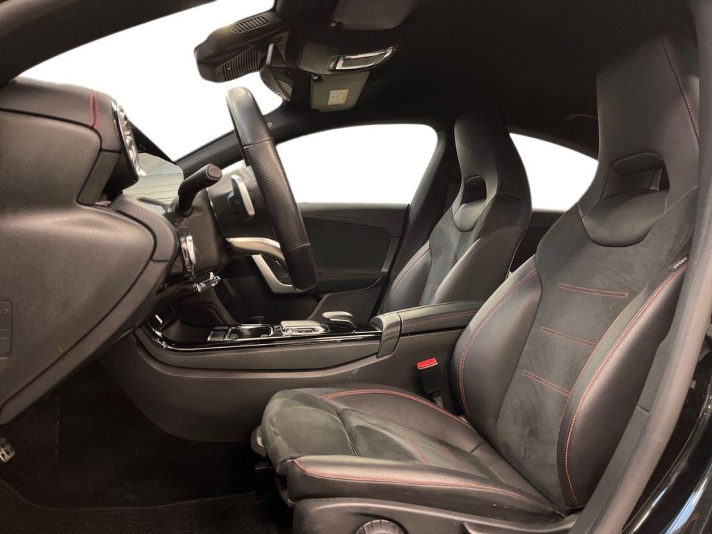 MERCEDES-BENZ CLA 180 d Automatic Premium - 10