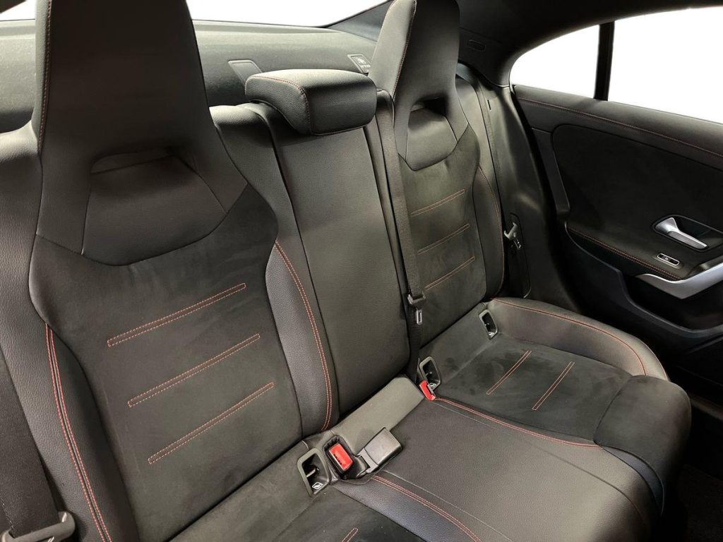 MERCEDES-BENZ CLA 180 d Automatic Premium - 15