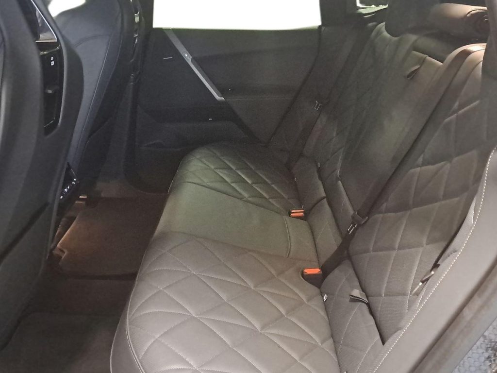 BMW iX xDrive 45 Msport Pro - 12