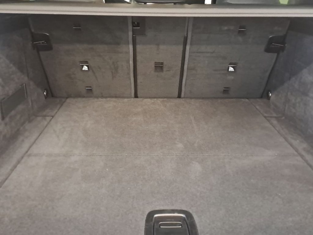 BMW iX xDrive 45 Msport Pro - 15