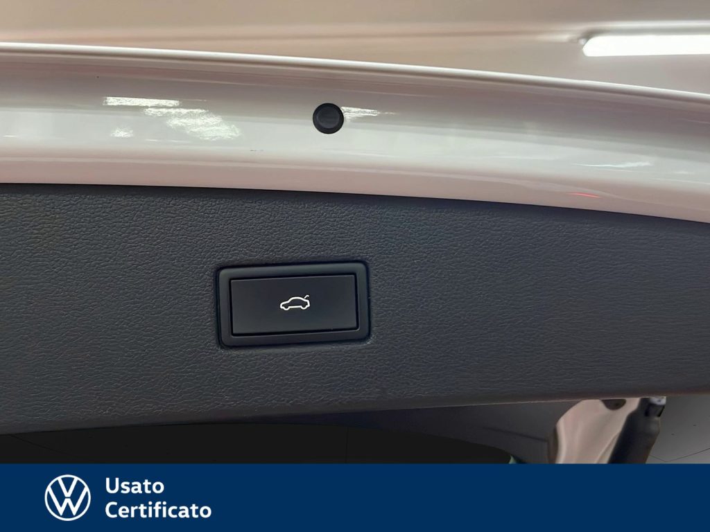 VOLKSWAGEN Tiguan 1.5 tsi r-line 150cv dsg - 17