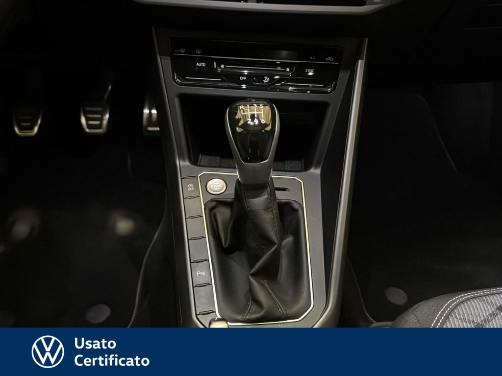 VOLKSWAGEN Taigo 1.0 tsi r-line 110cv - 10