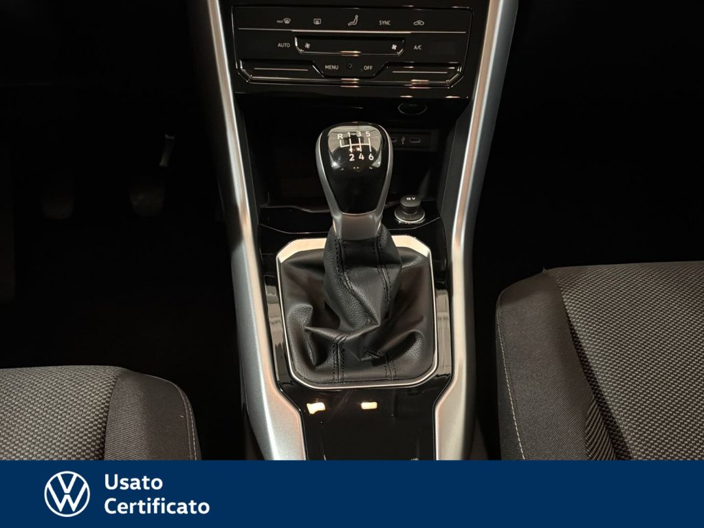 VOLKSWAGEN T-Roc 2.0 tdi life 115cv - 10