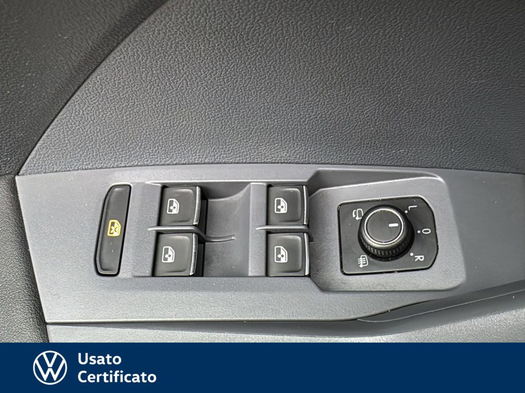 VOLKSWAGEN T-Cross 1.0 tsi advanced 110cv - 12