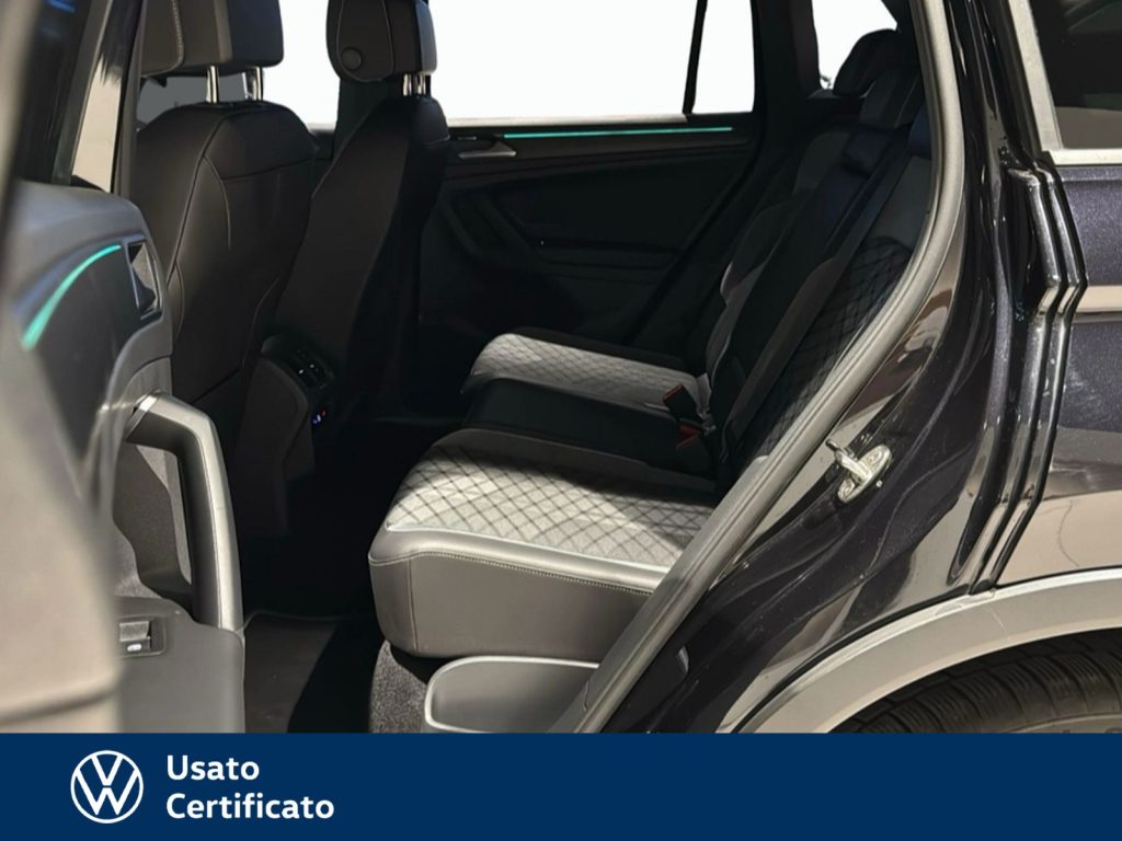 VOLKSWAGEN Tiguan 1.5 tsi r-line 150cv dsg - 11