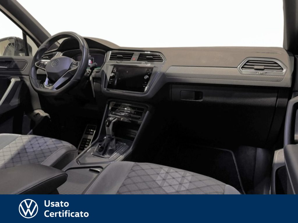 VOLKSWAGEN Tiguan 1.5 tsi r-line 150cv dsg - 25