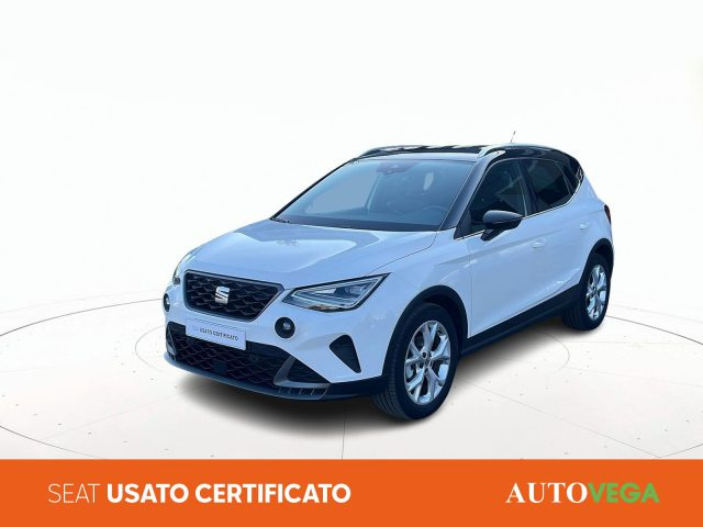 SEAT Arona Bianco pastello