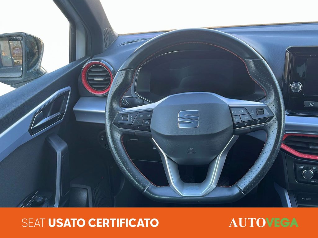 SEAT Arona 1.0 ecotsi fr 95cv - 9