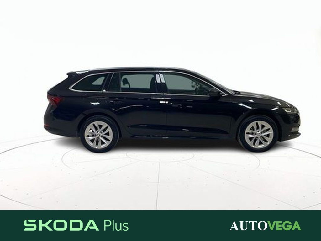 SKODA Octavia wagon 2.0 tdi evo style 150cv - 3
