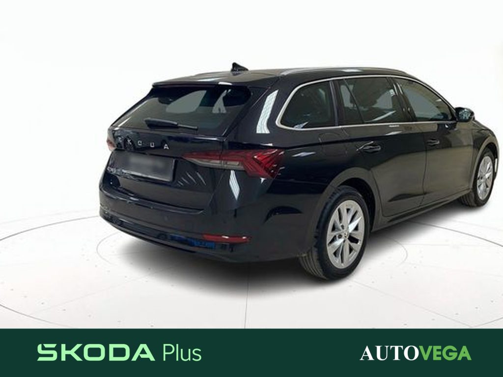 SKODA Octavia wagon 2.0 tdi evo style 150cv - 4