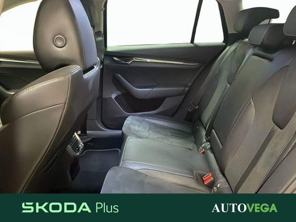 SKODA Octavia wagon 2.0 tdi evo style 150cv - 13