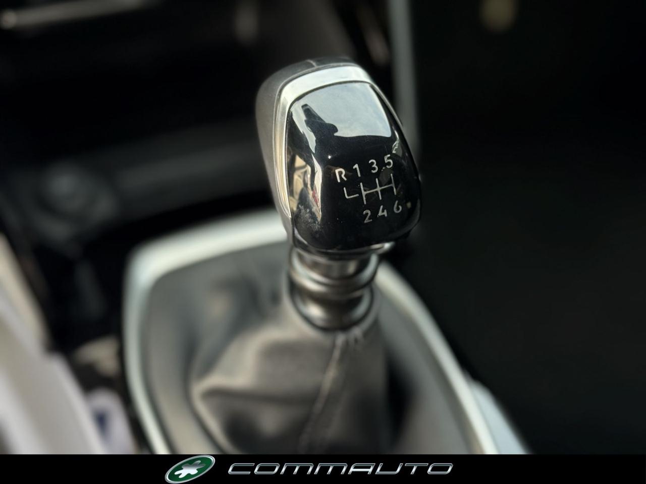 PEUGEOT 2008 PureTech 100 S&S Allure - 18