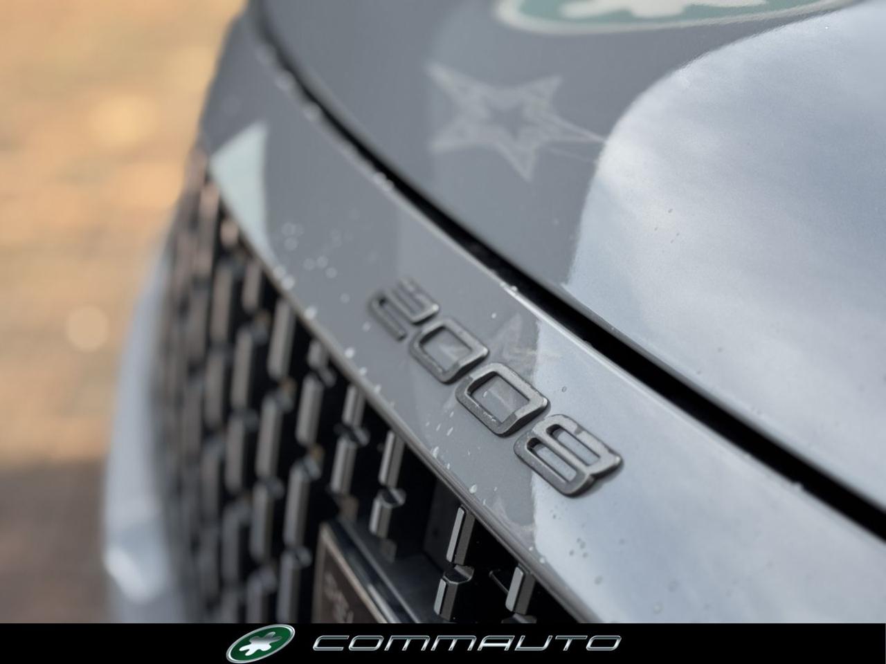 PEUGEOT 2008 PureTech 100 S&S Allure - 8