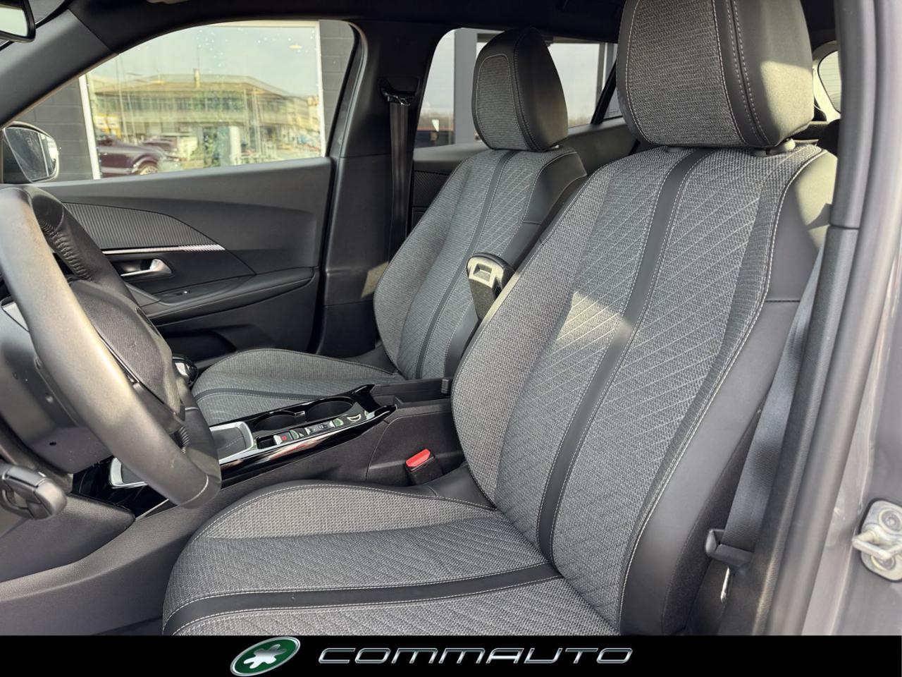 PEUGEOT 2008 PureTech 100 S&S Allure - 11