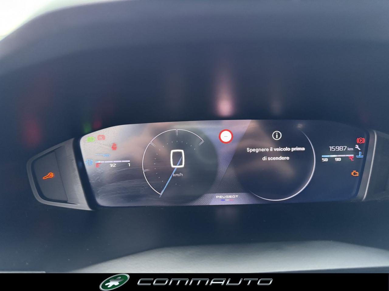 PEUGEOT 2008 PureTech 100 S&S Allure - 18