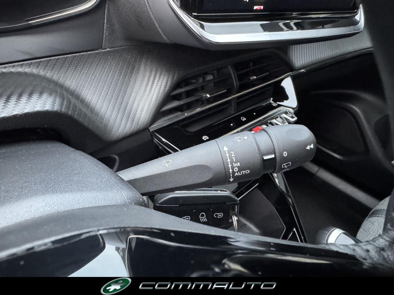 PEUGEOT 2008 PureTech 100 S&S Allure - 15