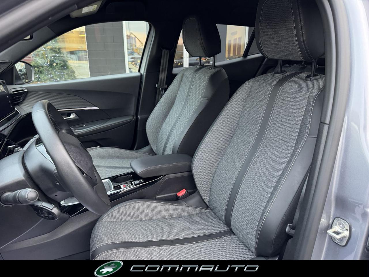 PEUGEOT 2008 PureTech 100 S&S Allure - 13