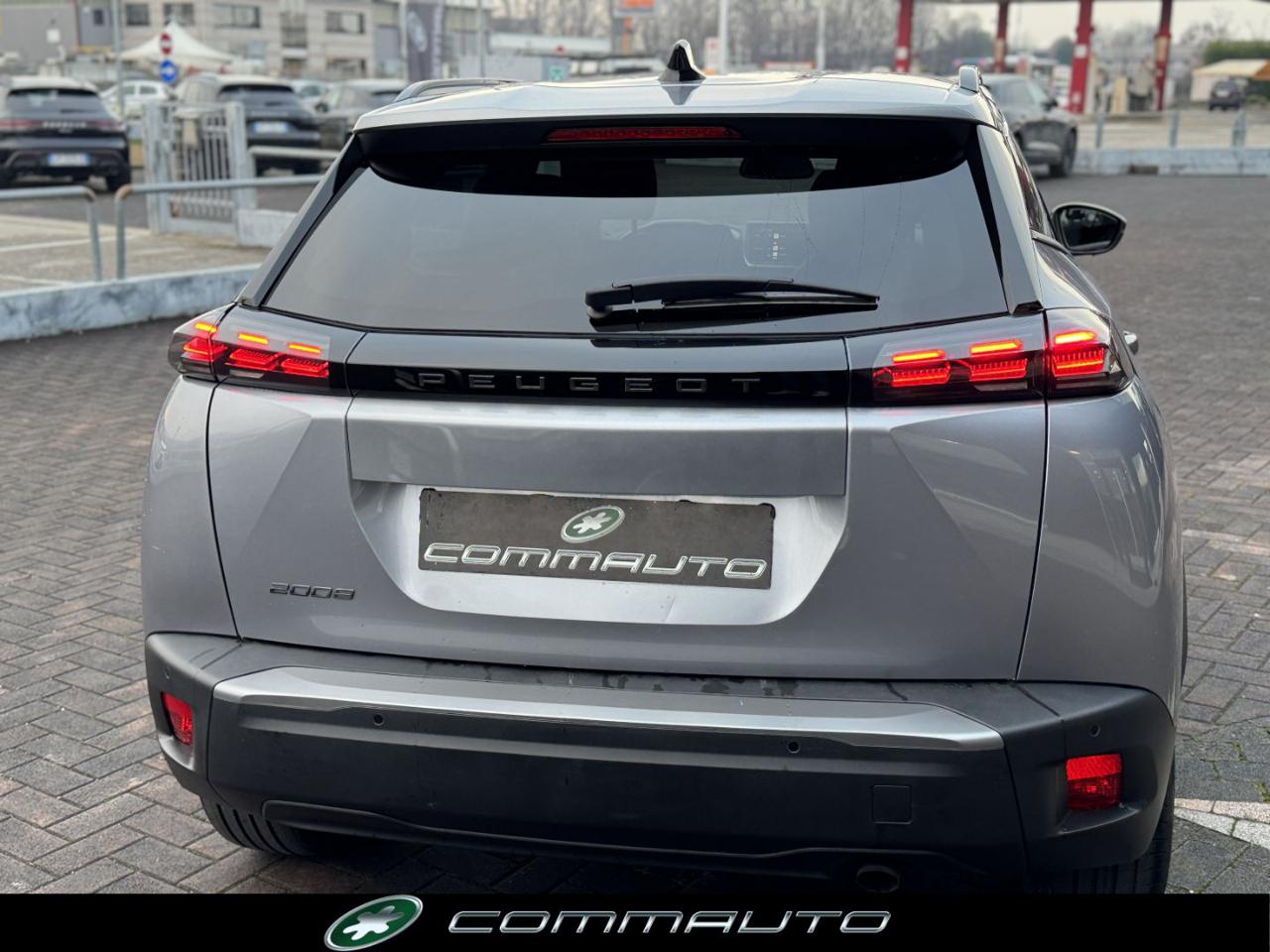 PEUGEOT 2008 PureTech 100 S&S Allure - 5