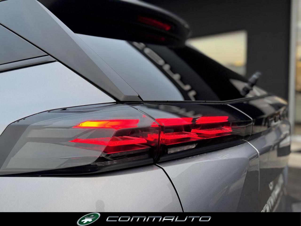 PEUGEOT 2008 PureTech 100 S&S Allure - 11